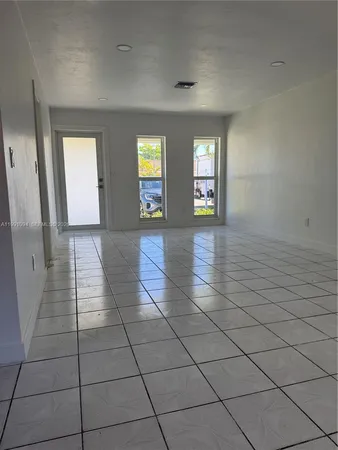 $2,850 | 13001 Southwest 53rd Street, Unit 13001, Miami, FL 33175