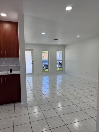 $2,850 | 13001 Southwest 53rd Street, Unit 13001, Miami, FL 33175