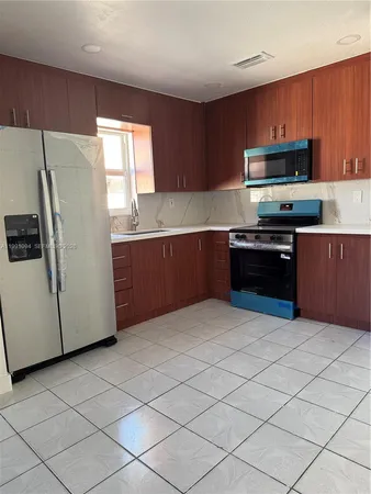 $2,850 | 13001 Southwest 53rd Street, Unit 13001, Miami, FL 33175