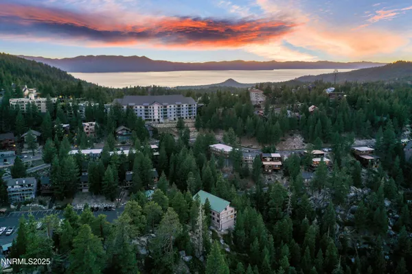 $307,500 | 305 Galaxy Lane, Unit 3, Stateline, NV 89449