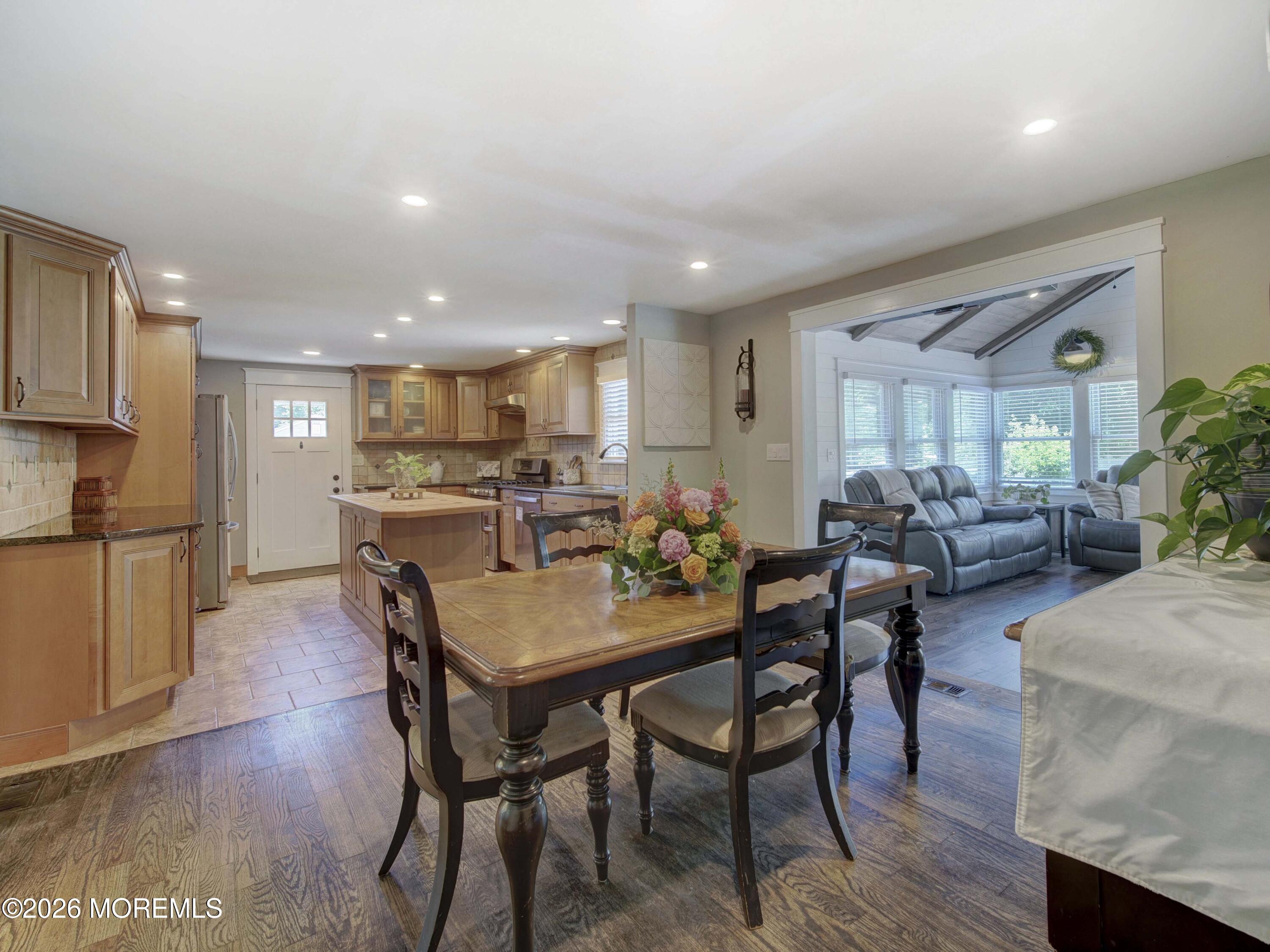 20 Richard Road Farmingdale, NJ 07727 - Photo 6 of 22 6