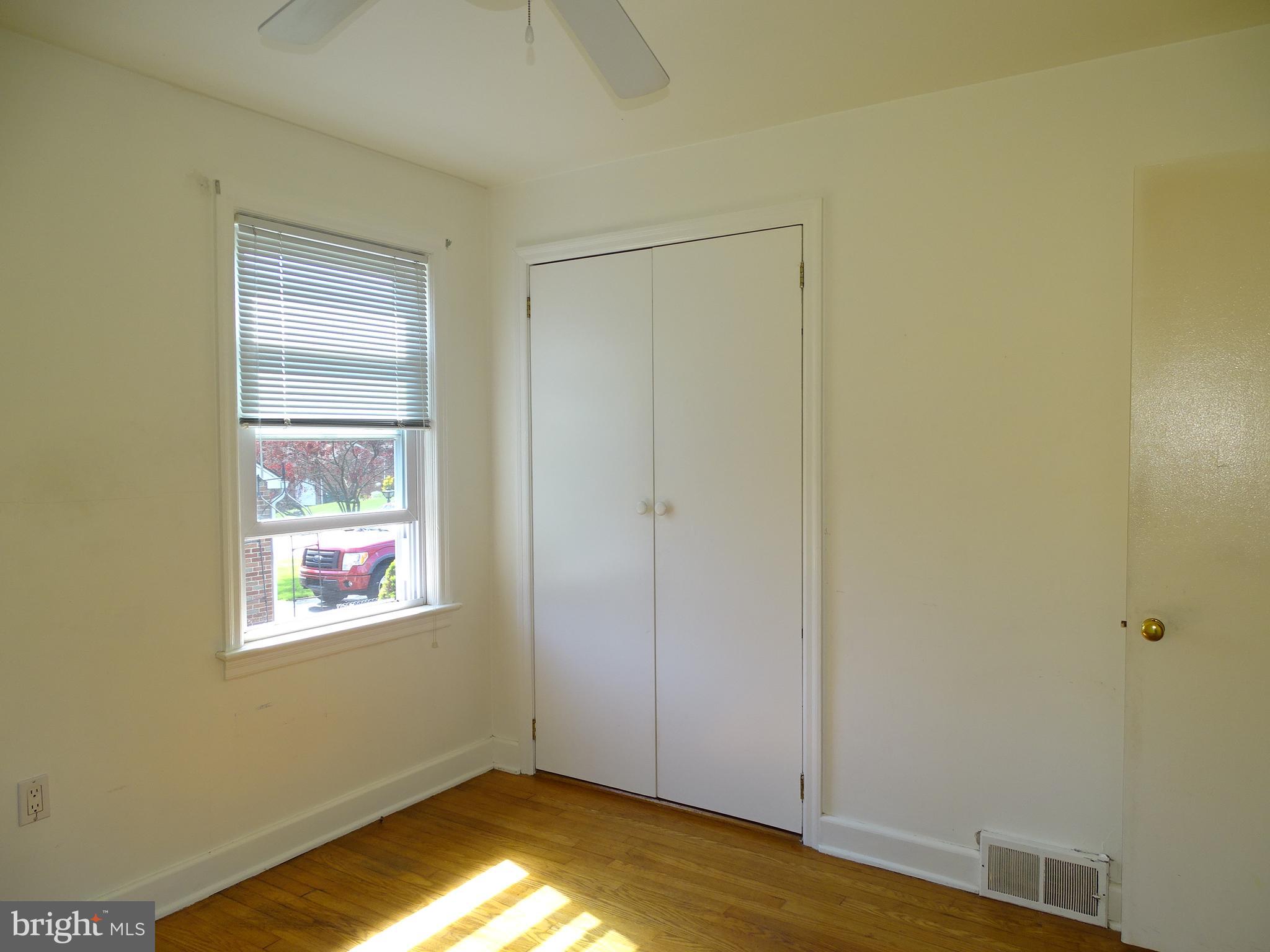 1127 Glendale Road York, PA 17403 - Photo 18 of 36 Gallery Image 18