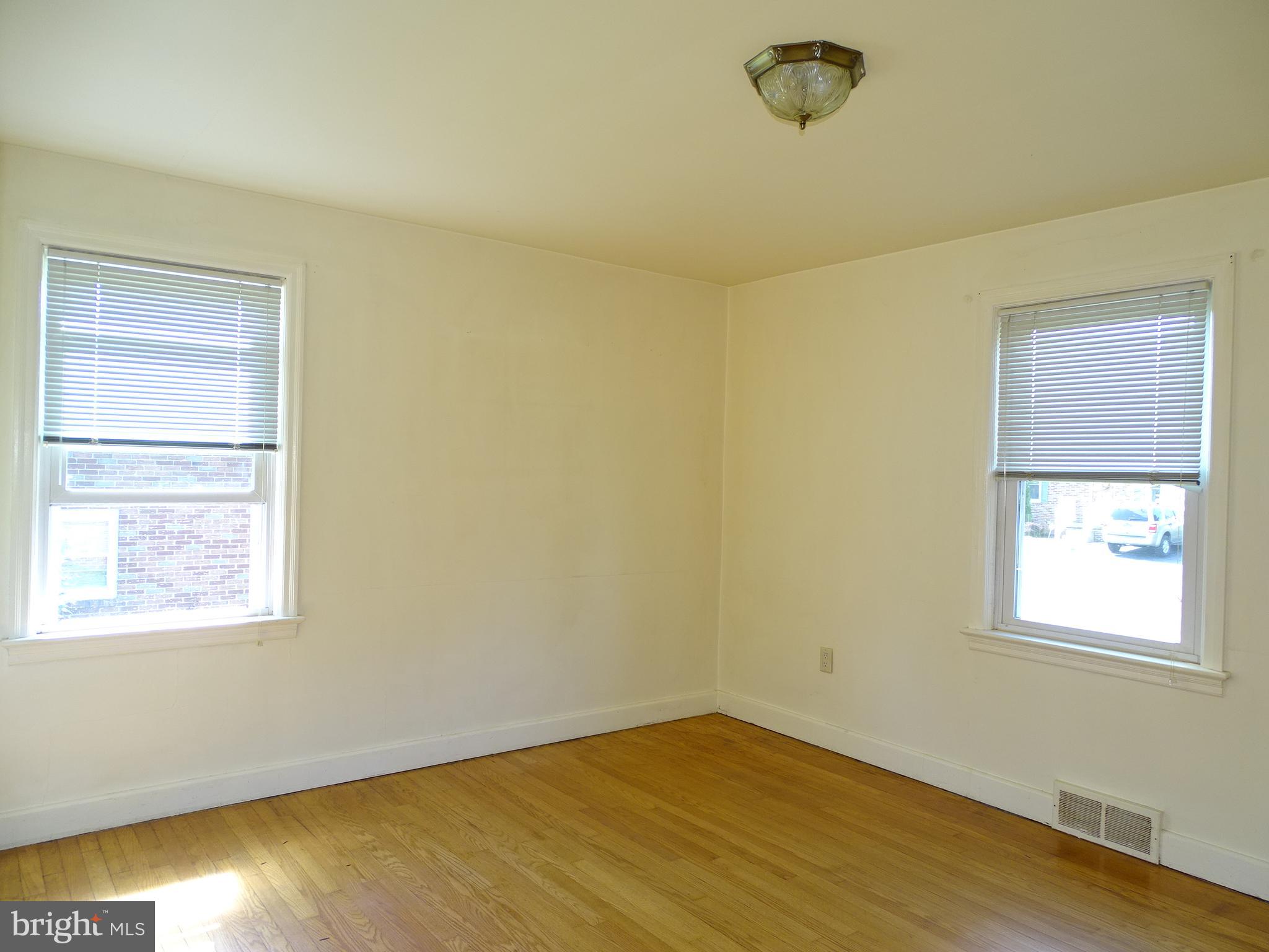 1127 Glendale Road York, PA 17403 - Photo 19 of 36 Gallery Image 19