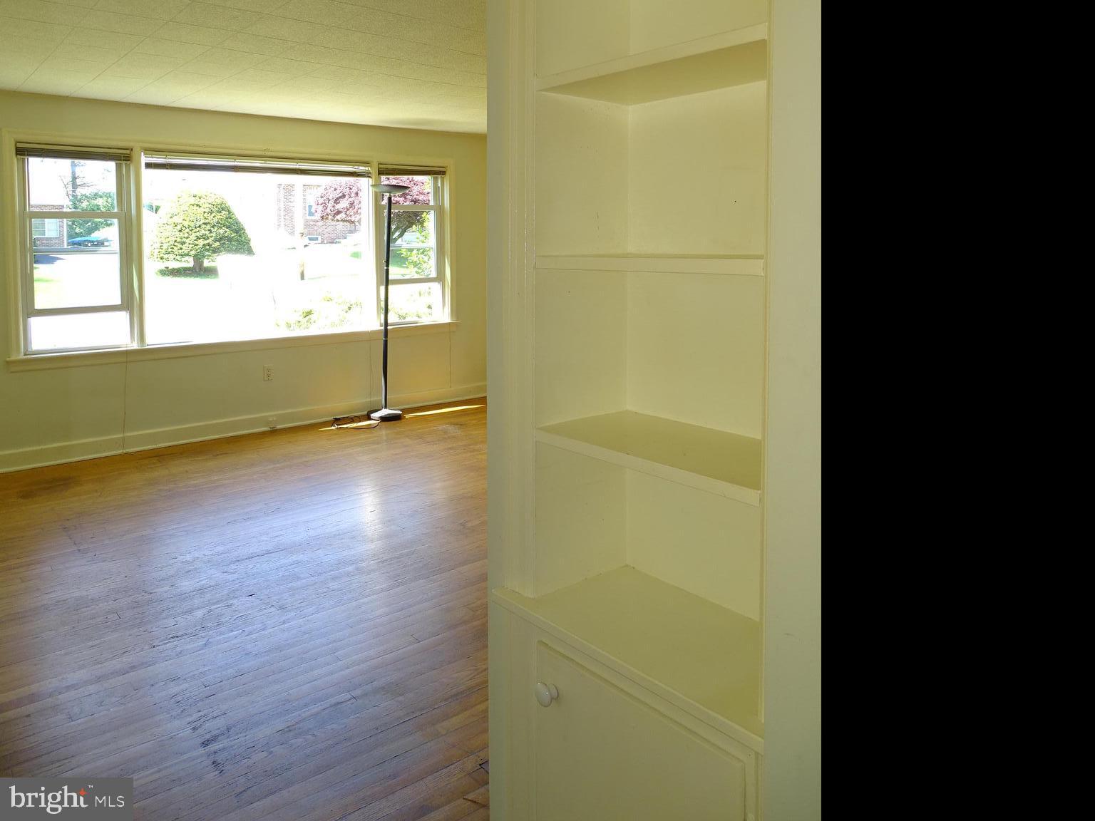 1127 Glendale Road York, PA 17403 - Photo 23 of 36 Gallery Image 23