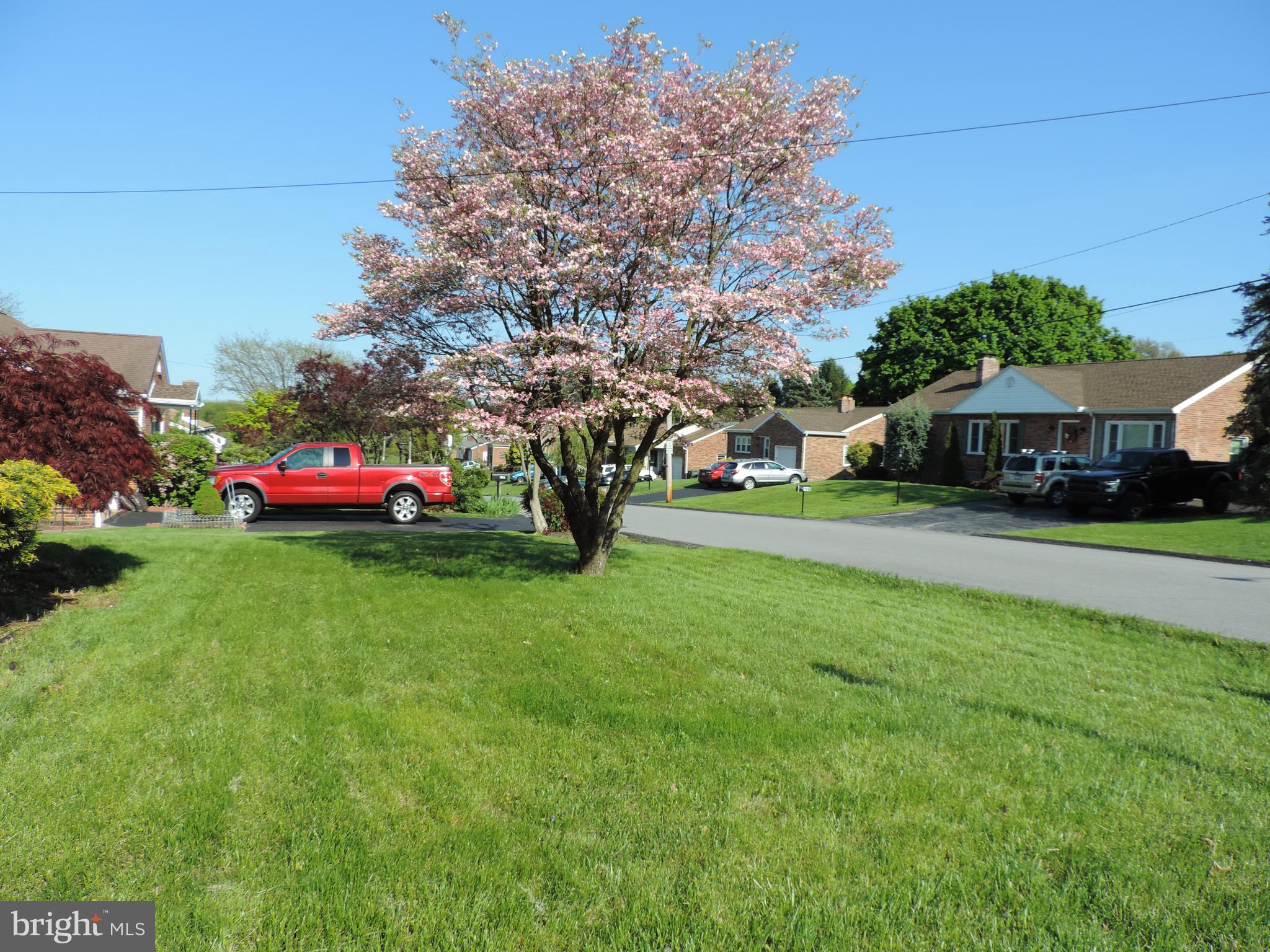 1127 Glendale Road York, PA 17403 - Photo 35 of 36 Gallery Image 35