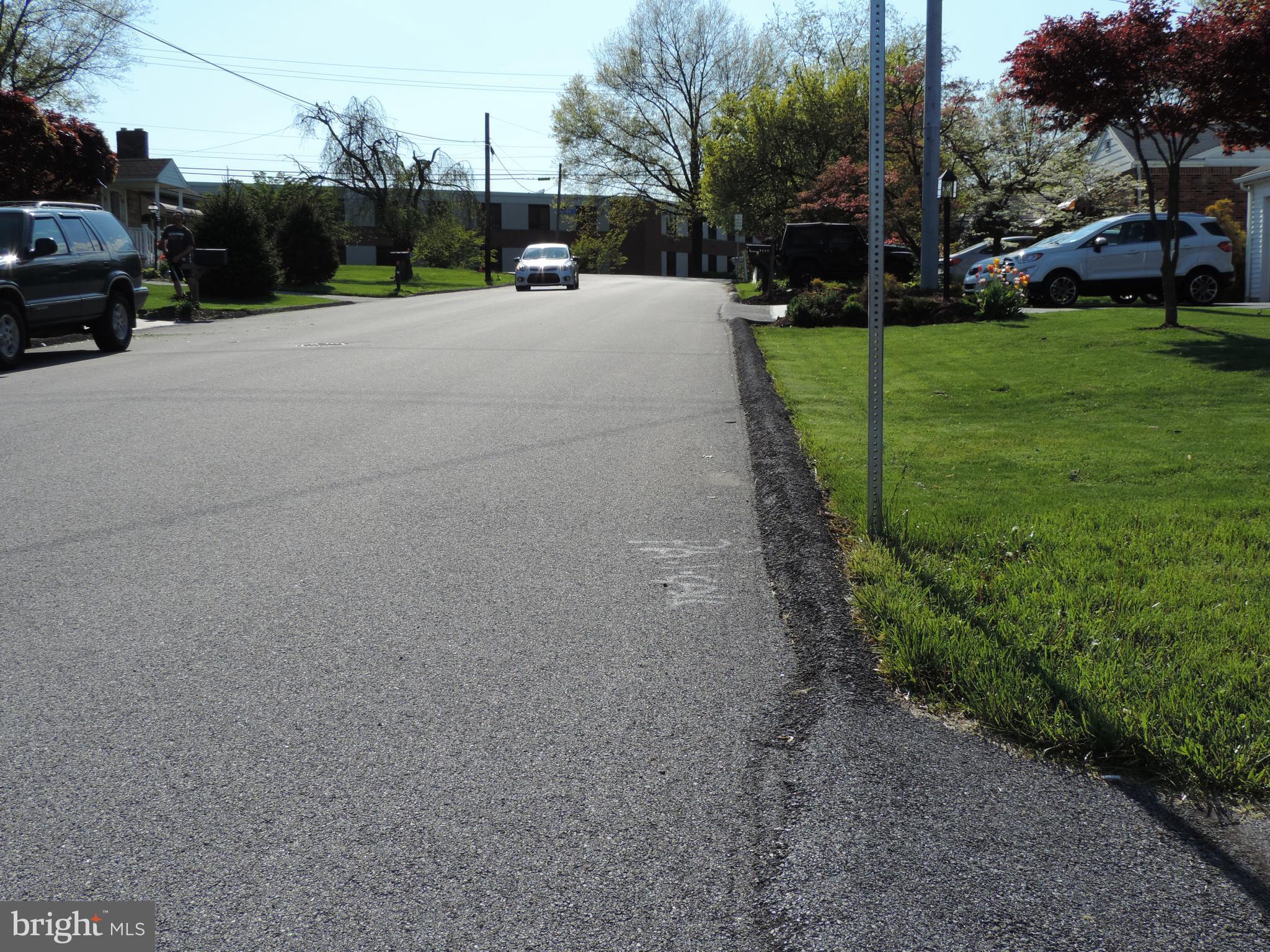 1127 Glendale Road York, PA 17403 - Photo 36 of 36 Gallery Image 36