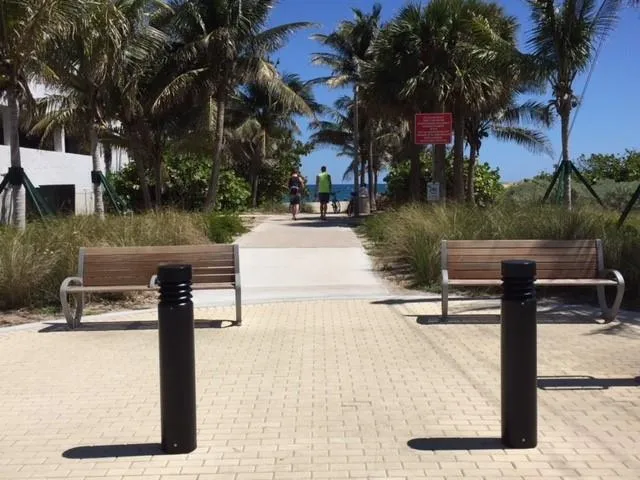 $2,000 | 111 Briny Avenue, Unit 806, Pompano Beach, FL 33062