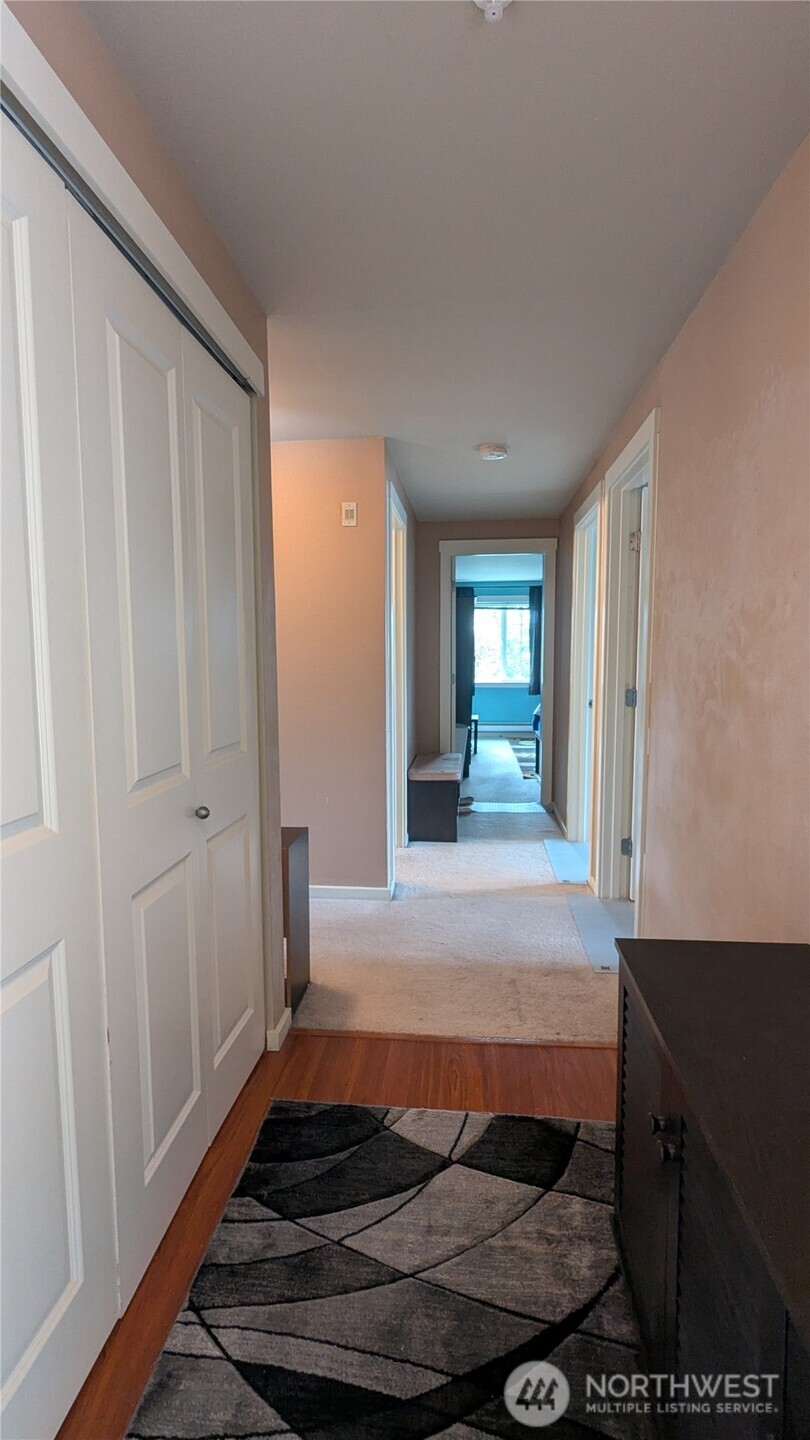 12404 East Gibson Road, Unit P306 Everett, WA 98204 - Photo 3 of 20
