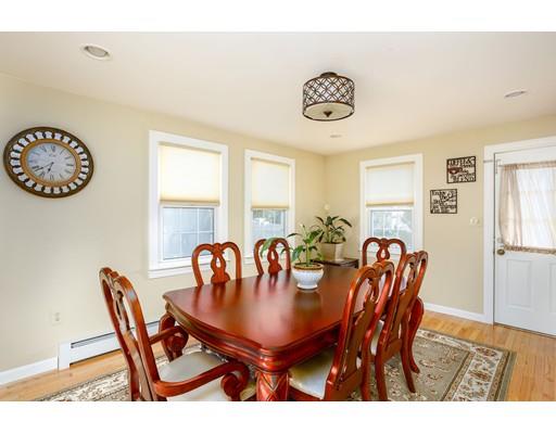 28 Davis Road Auburn, MA 01501 - Photo 8 of 19 Gallery Image 8