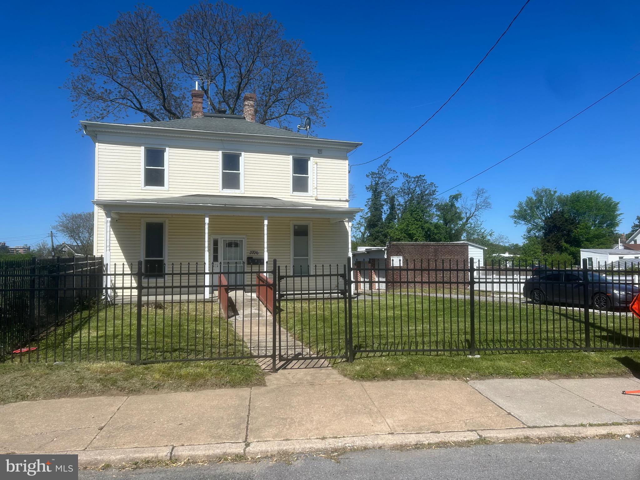 3706 Old York Road, Unit 2 Baltimore, MD 21218 - Photo 2 of 17 a view of a house in front of a house