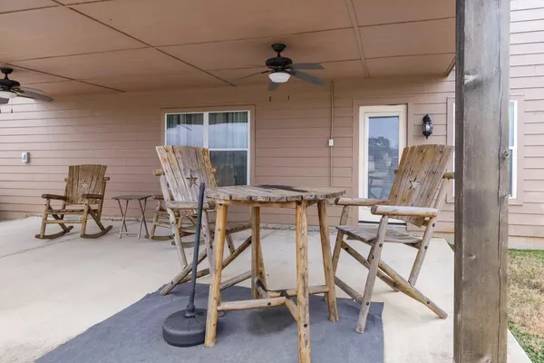 $2,200 | 30915 East Lost Creek Boulevard, Magnolia, TX 77355