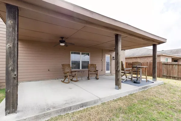 $2,200 | 30915 East Lost Creek Boulevard, Magnolia, TX 77355