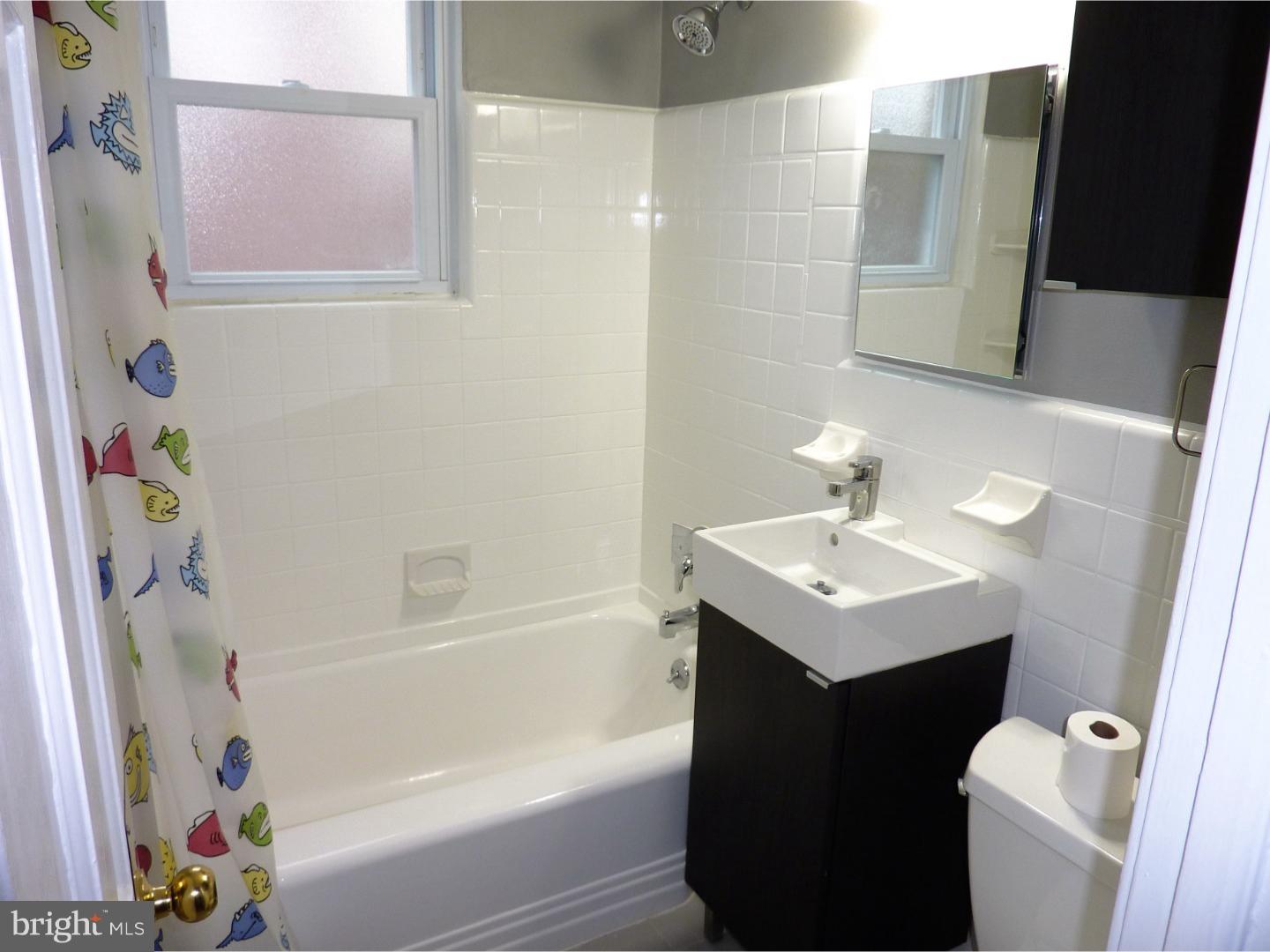 4006 Marshall Road Upper Darby, PA 19026 - Photo 13 of 22 Bathroom