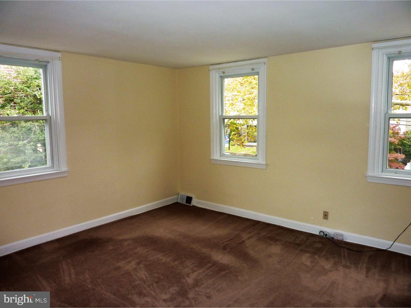 4006 Marshall Road Upper Darby, PA 19026 - Photo 10 of 22 Bedroom - Main