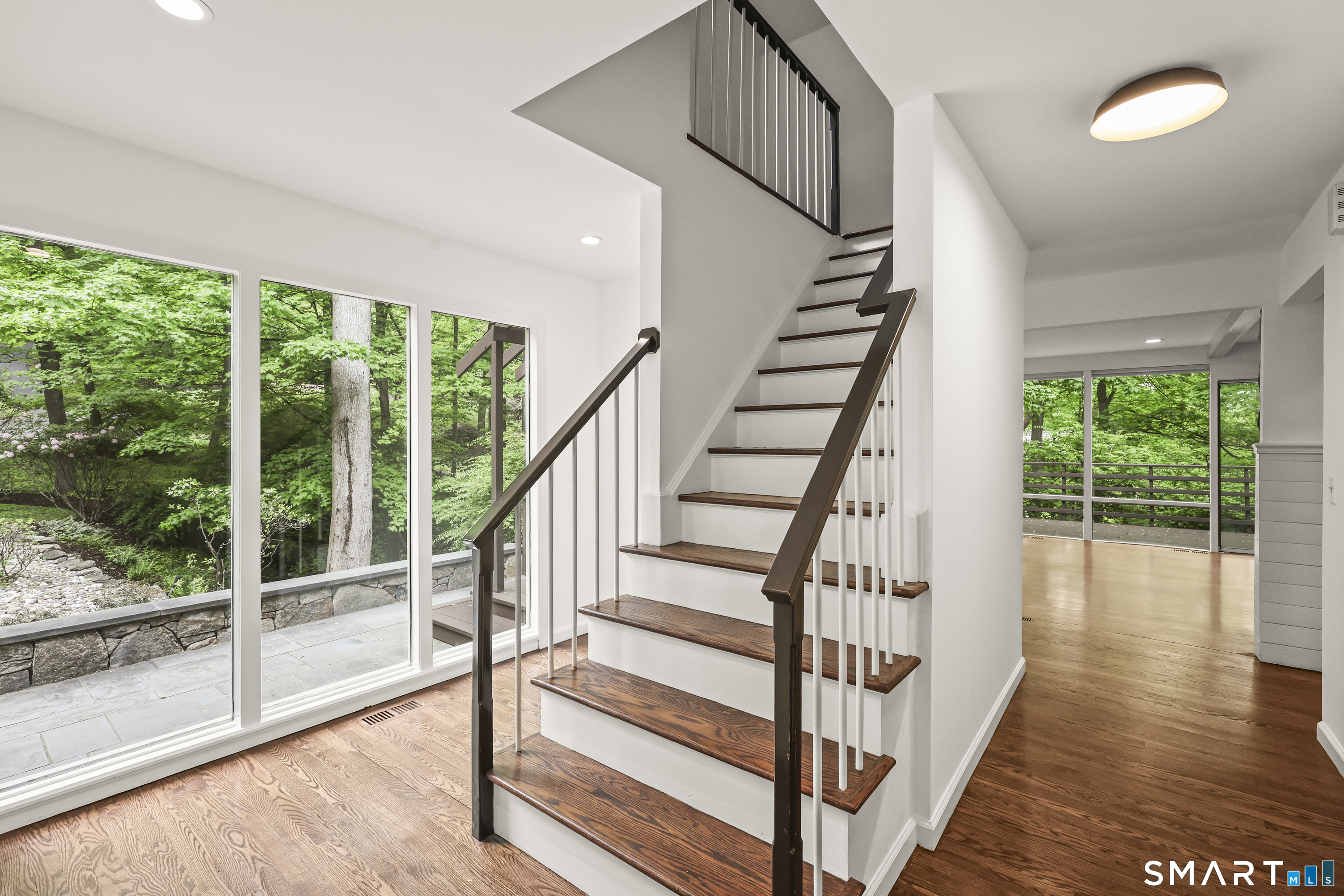 305 Olmstead Hill Road Wilton, CT 06897 - Photo 18 of 40