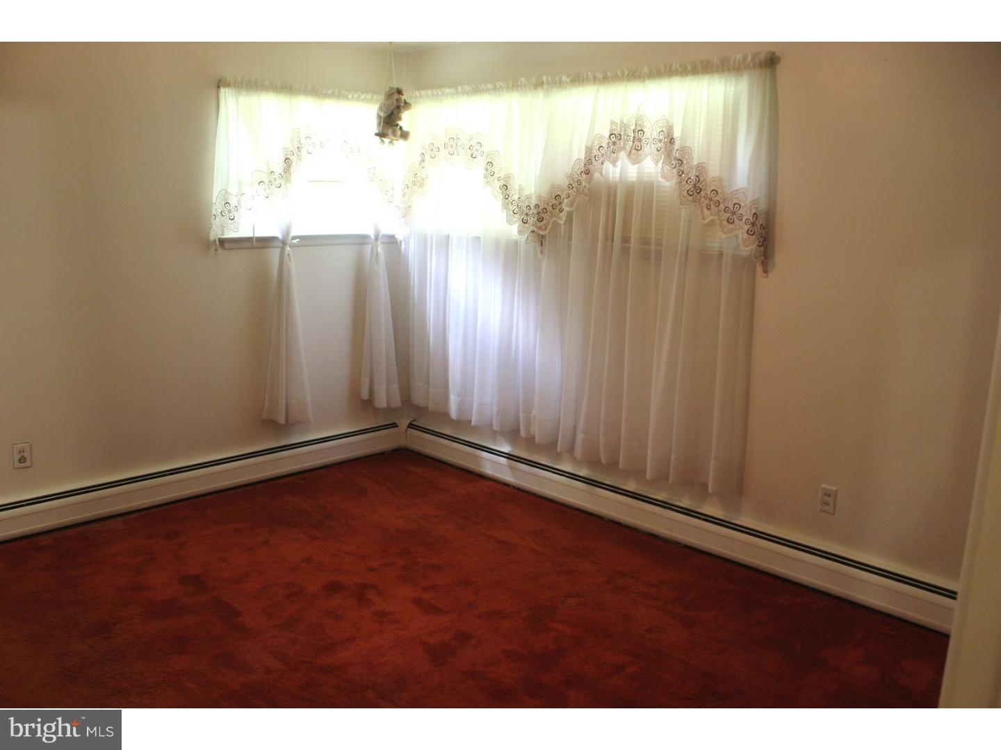 517 Winding Way Exton, PA 19341 - Photo 10 of 14 Gallery Image 10