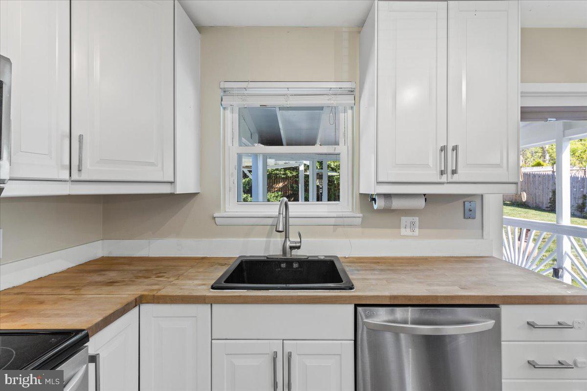 4422 Flintstone Road Alexandria, VA 22306 - Photo 18 of 49 Gallery Image 18