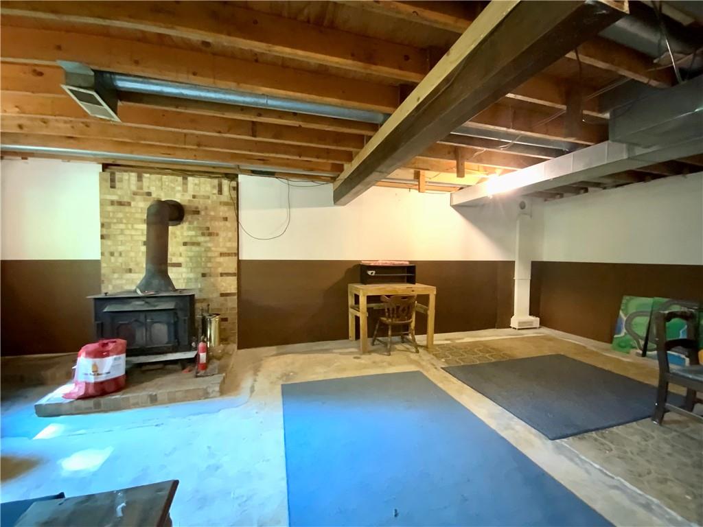 229 Davis Road Aliquippa, PA 15001 - Photo 18 of 22 Gallery Image 18