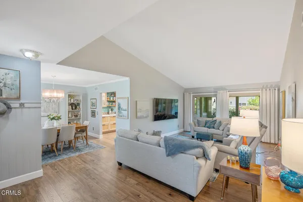 $825,000 | 31330 Village 31, Camarillo, CA 93012