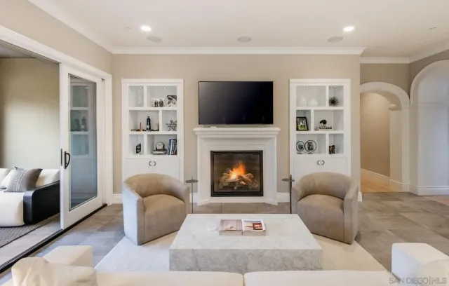 $5,250,000 | 10871 Cadence Isle Court, San Diego, CA 92130