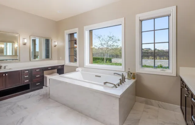 $5,250,000 | 10871 Cadence Isle Court, San Diego, CA 92130