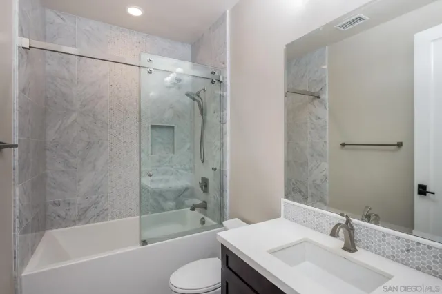 $5,250,000 | 10871 Cadence Isle Court, San Diego, CA 92130