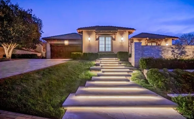 $5,250,000 | 10871 Cadence Isle Court, San Diego, CA 92130