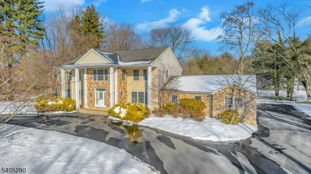 $1,399,000 | 13 Knollwood Trail East, Mendham, NJ 07945