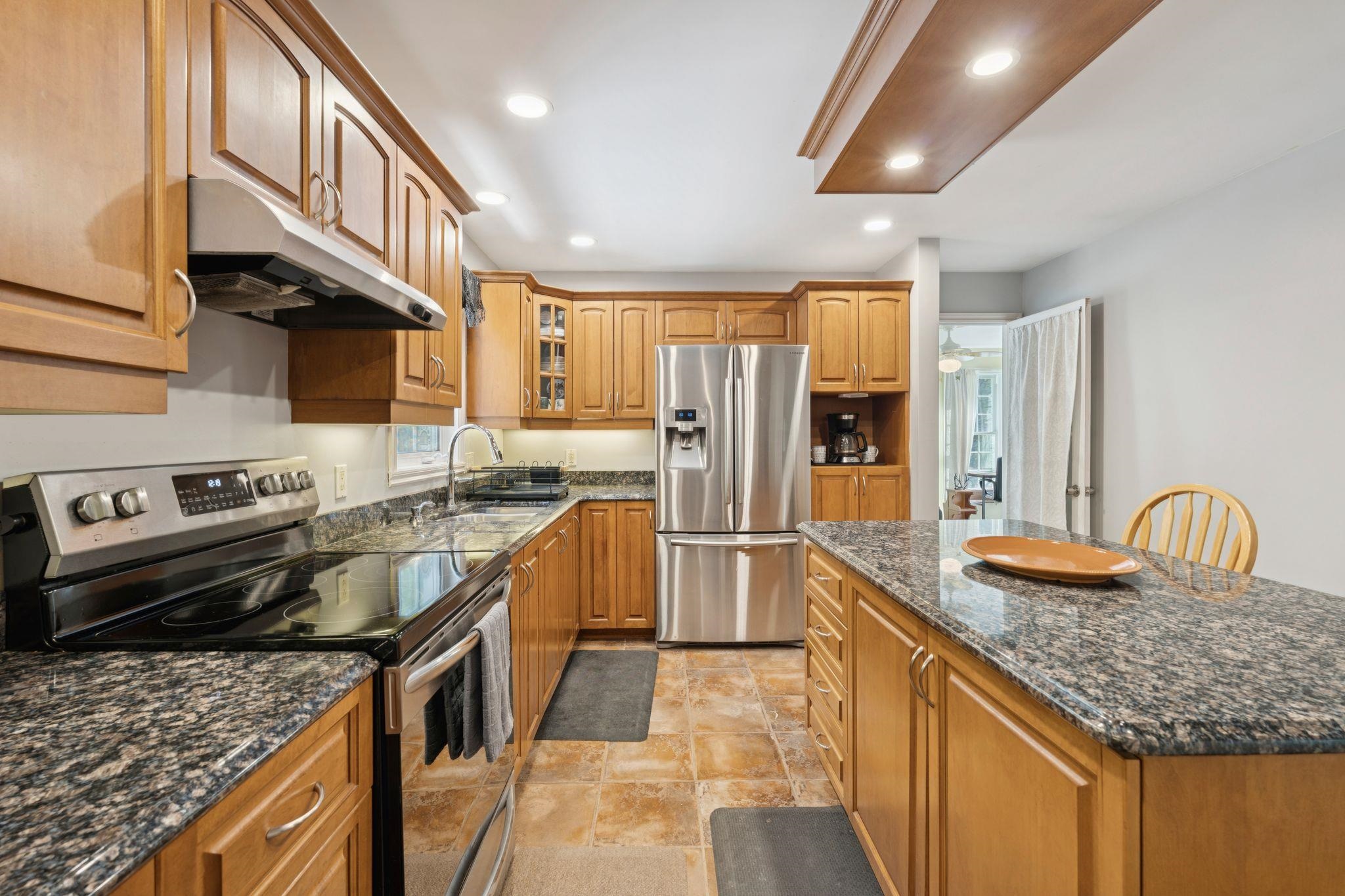 35 Pike Brook Road Brookfield, NH 03872 - Photo 1 of 30