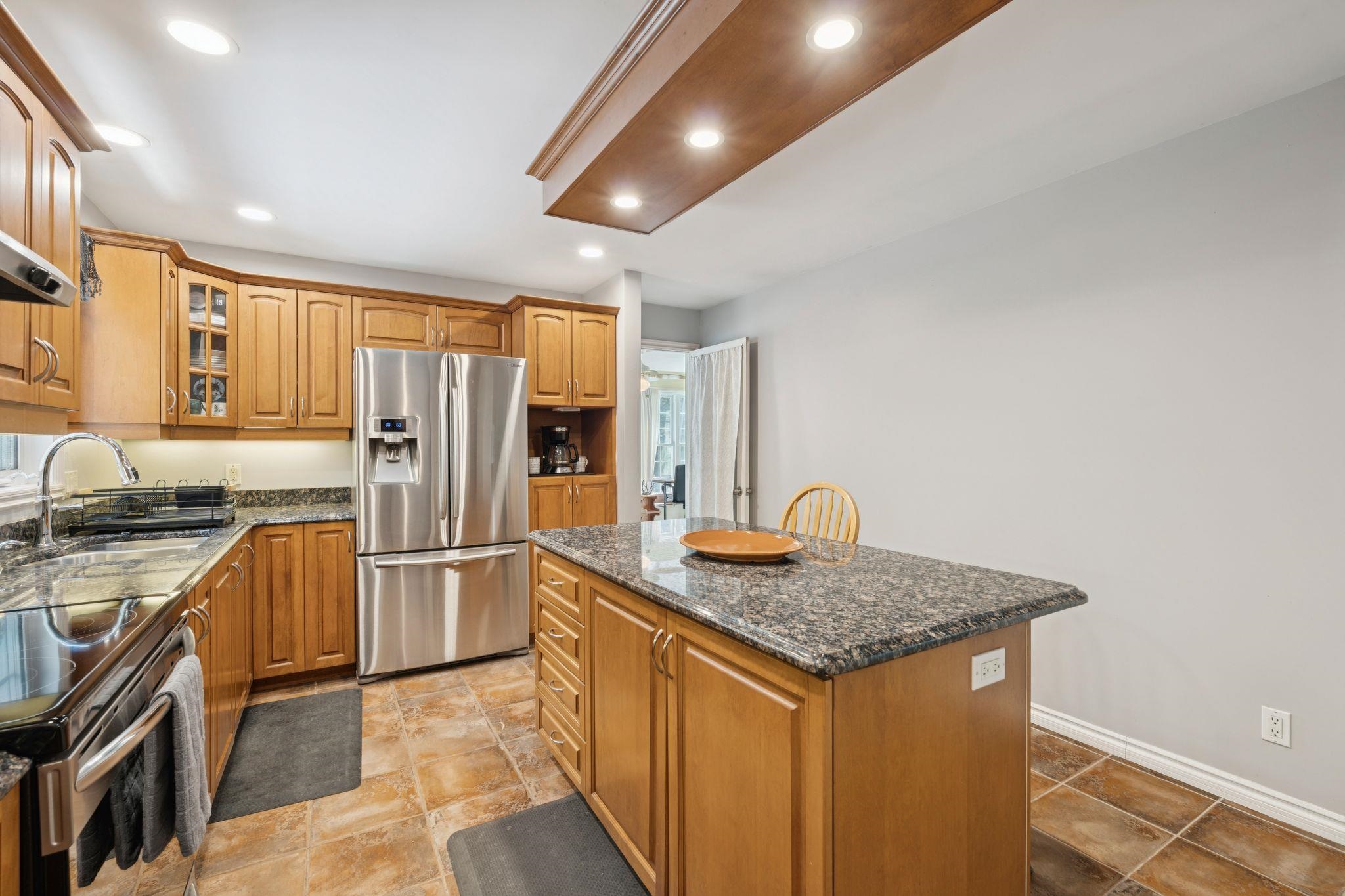 35 Pike Brook Road Brookfield, NH 03872 - Photo 3 of 30