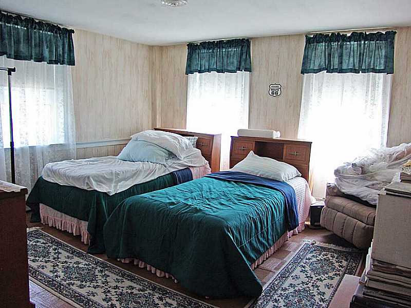 2930 East Main Road Portsmouth, RI 02871 - Photo 15 of 19 Bedroom.