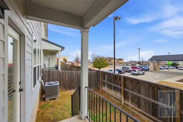 $1,900 | 5160 North A.W. Grimes Boulevard, Unit 190, Round Rock, TX 78665