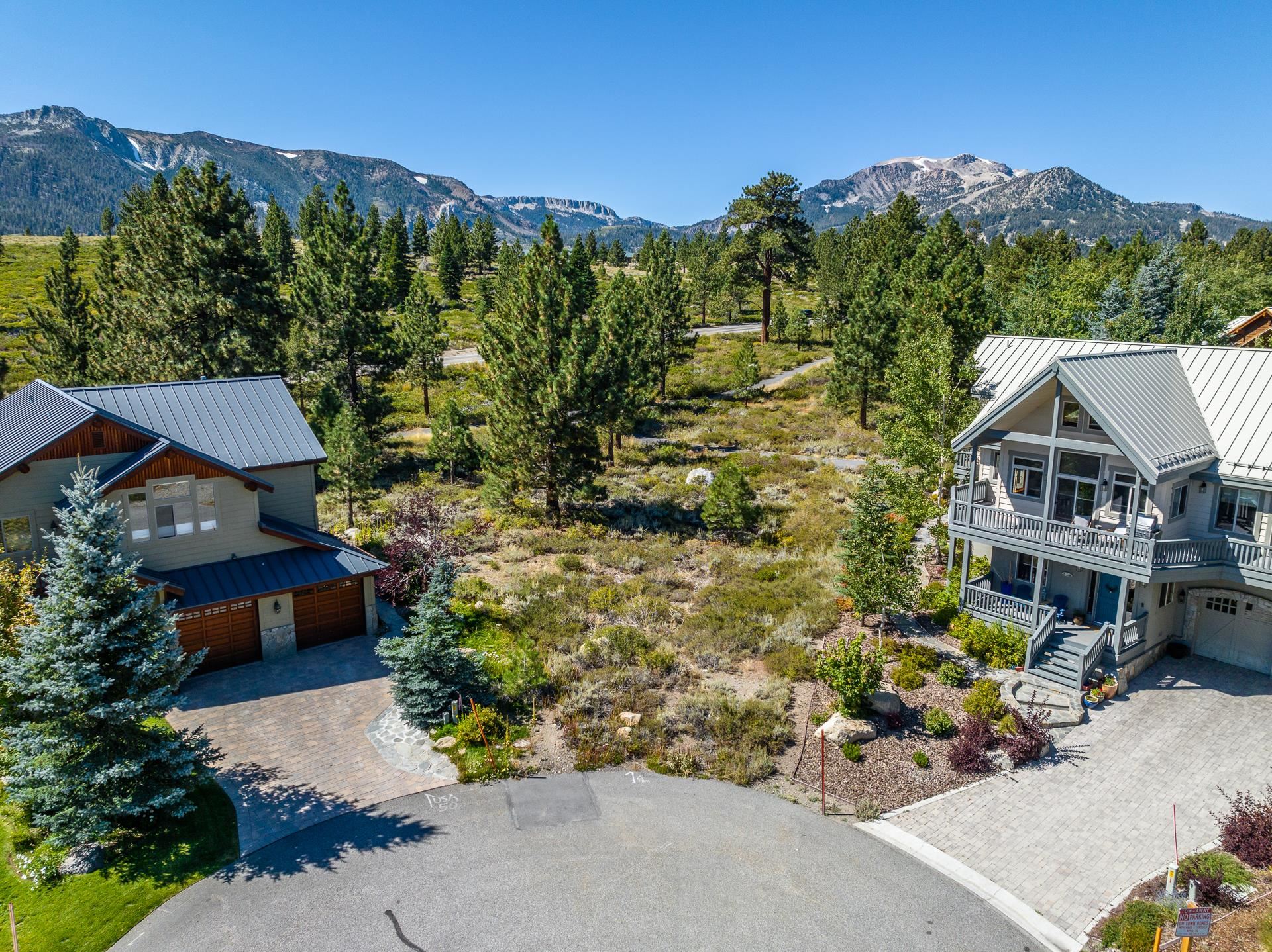 22 Hub Circle Mammoth Lakes, CA 93546 - Photo 15 of 17