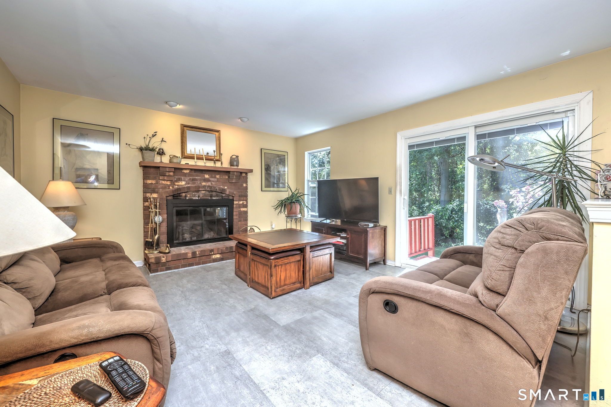 39 Lookout Hill Road Milford, CT 06461 - Photo 15 of 40