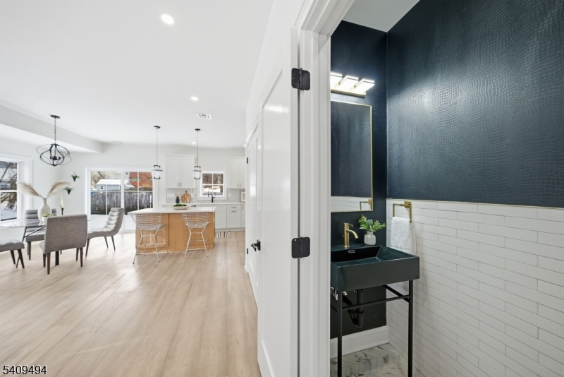 28 Irving Street Montclair, NJ 07042 - Photo 16 of 25