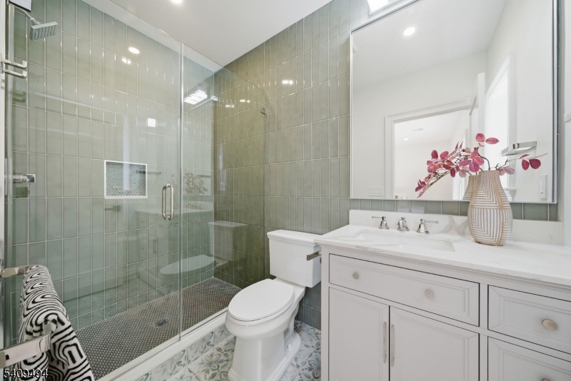 28 Irving Street Montclair, NJ 07042 - Photo 20 of 25