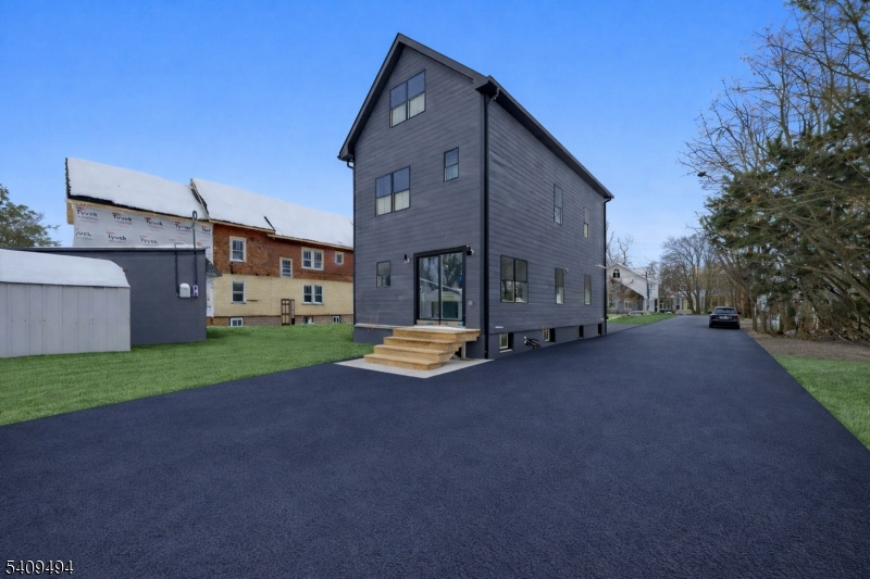 28 Irving Street Montclair, NJ 07042 - Photo 25 of 25