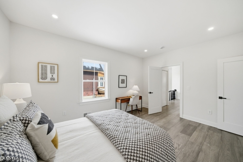 28 Irving Street Montclair, NJ 07042 - Photo 7 of 25