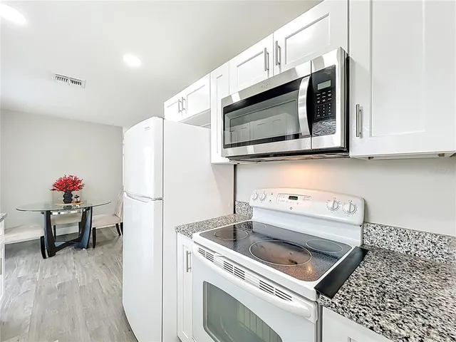 $265,000 | 1423 Heber Circle, Orlando, FL 32811