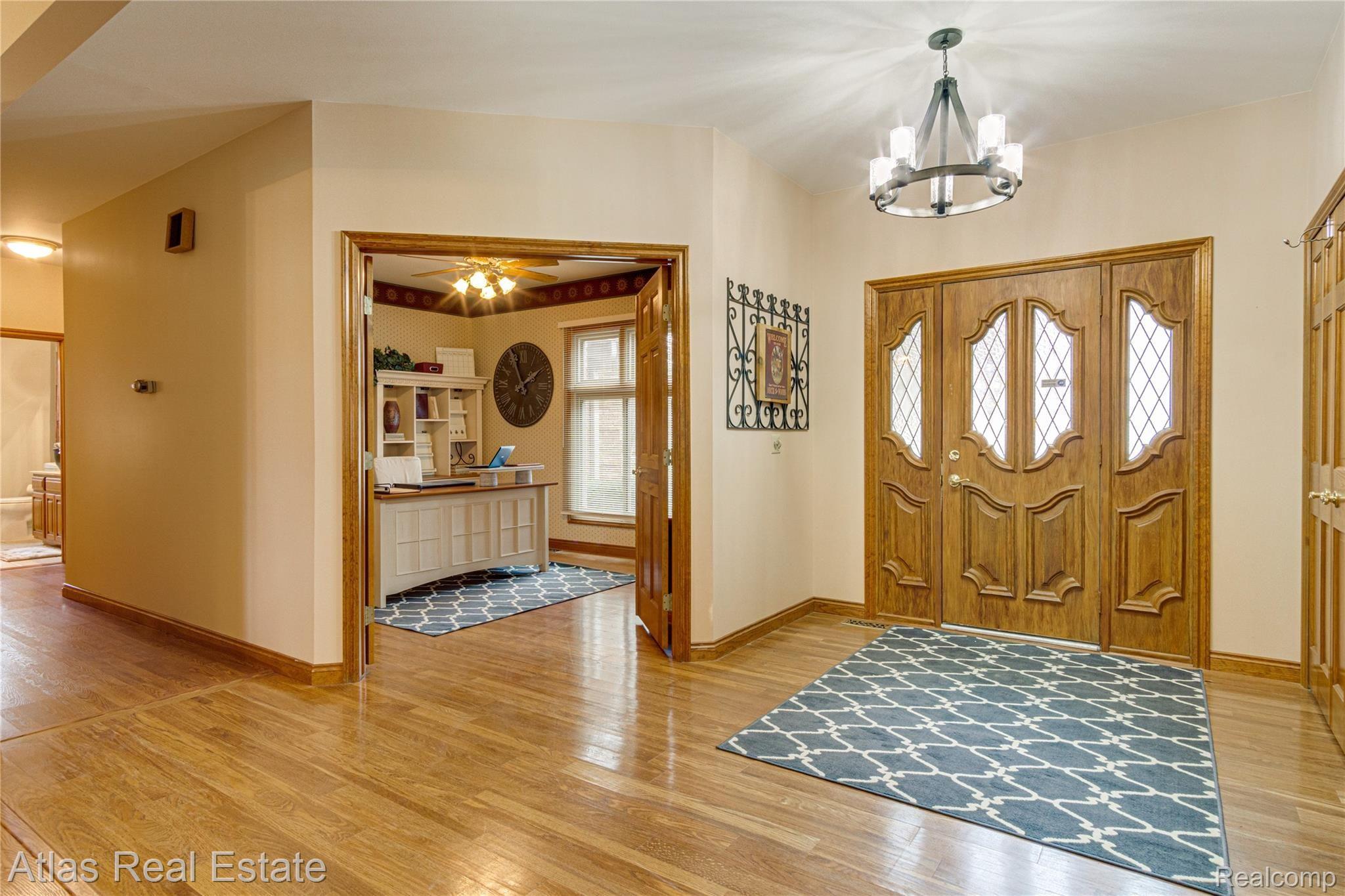7217 Perry Road Grand Blanc, MI 48439 - Photo 26 of 84 Interiors (1 of 59).jpg