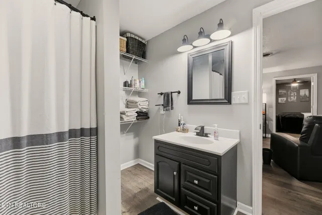 $575,000 | 109 Oakview Drive, Kingston, TN 37763