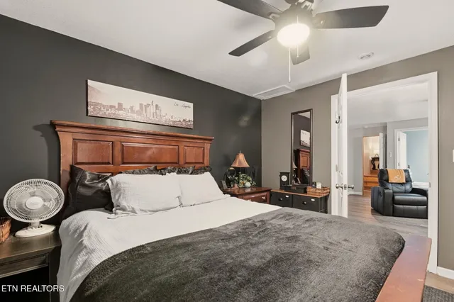 $575,000 | 109 Oakview Drive, Kingston, TN 37763