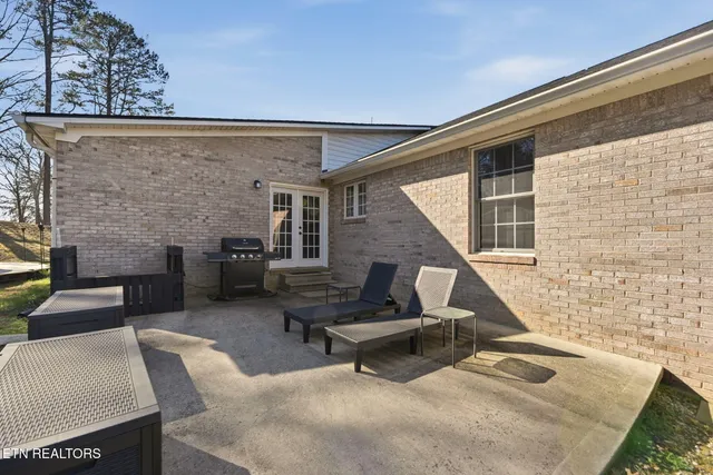 $575,000 | 109 Oakview Drive, Kingston, TN 37763