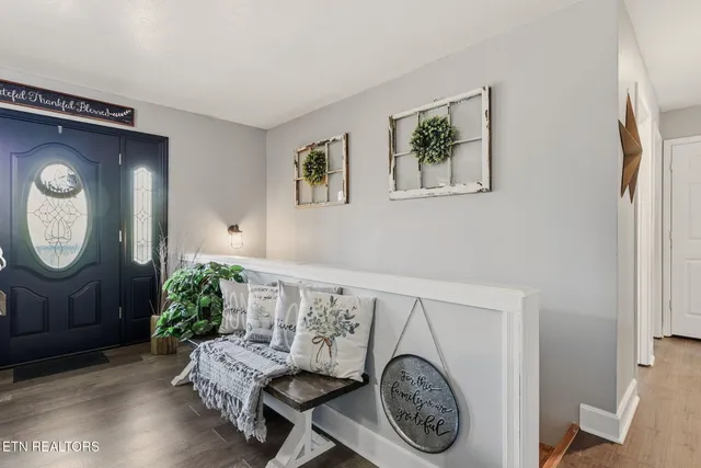 $575,000 | 109 Oakview Drive, Kingston, TN 37763