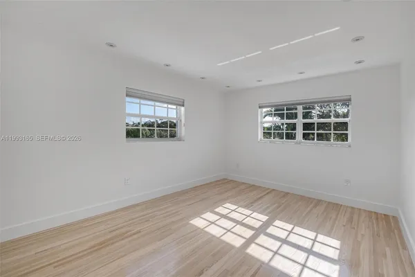 $2,249,000 | 11401 Southwest 72nd Place, Pinecrest, FL 33156