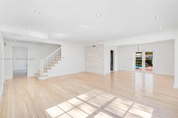 $2,249,000 | 11401 Southwest 72nd Place, Pinecrest, FL 33156