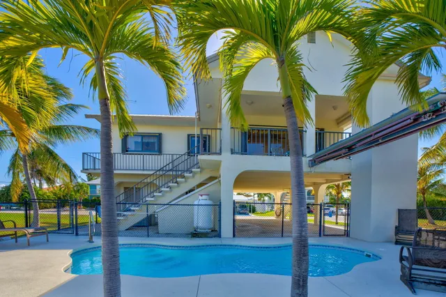 $1,199,000 | 30329 Heron Lane, Big Pine Key, FL 33043