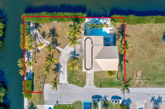 $1,199,000 | 30329 Heron Lane, Big Pine Key, FL 33043