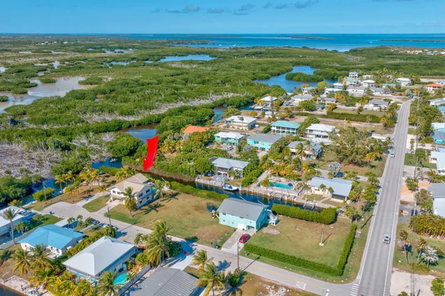 $1,199,000 | 30329 Heron Lane, Big Pine Key, FL 33043
