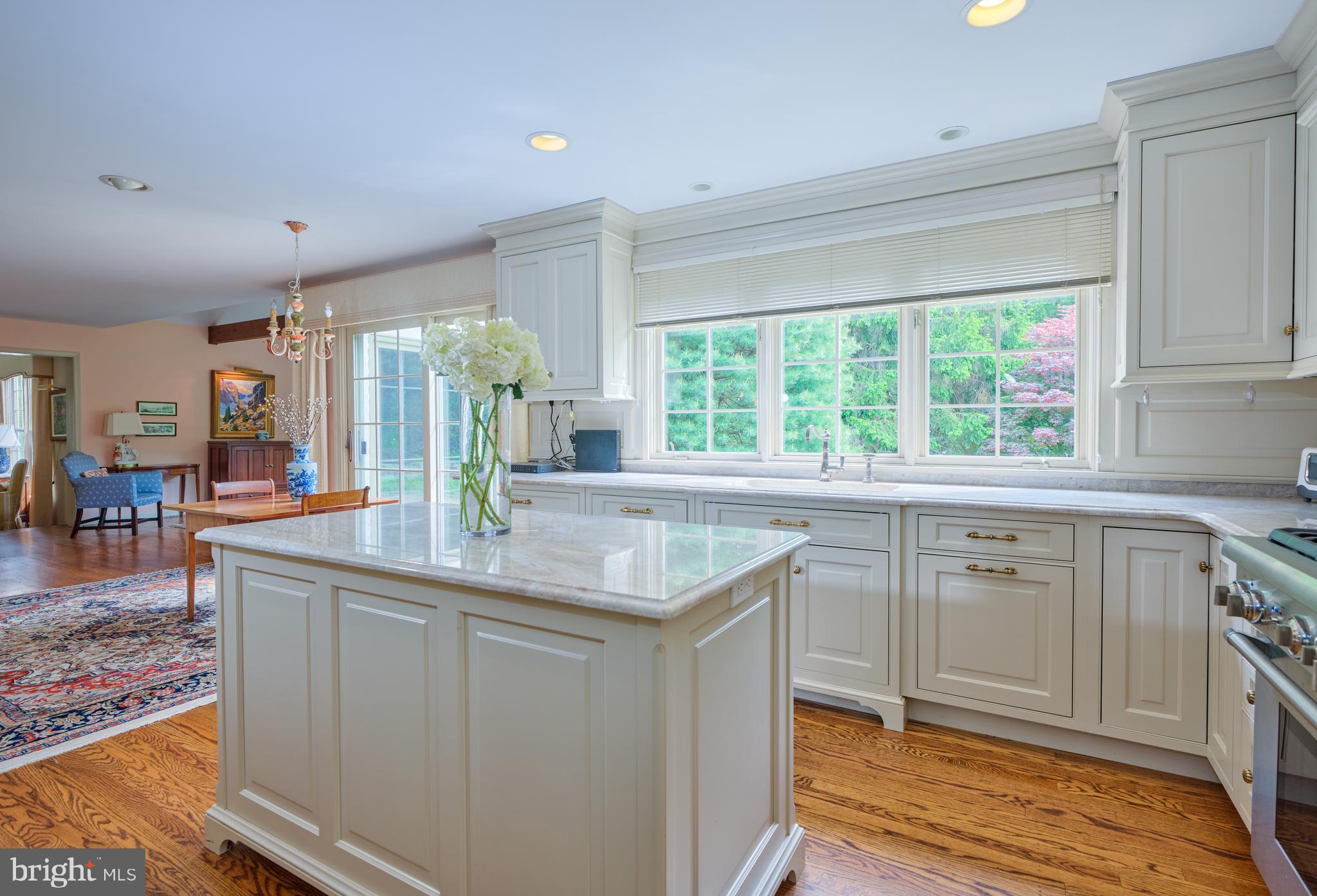 220 Hedgemere Drive Devon, PA 19333 - Photo 16 of 34 Kitchen